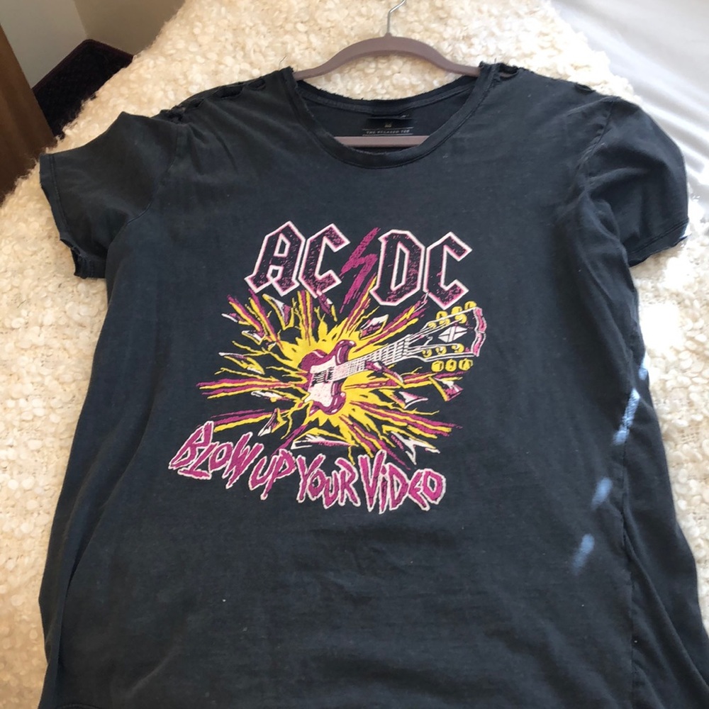 Cotton On oversized AC/DC band shirt. Size XXL